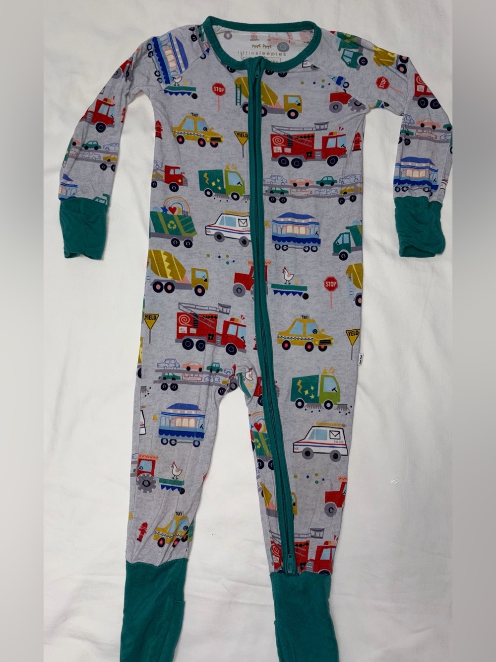 Little Sleepies retired print sleeper sz 12-18 months w/matching bib EUC
